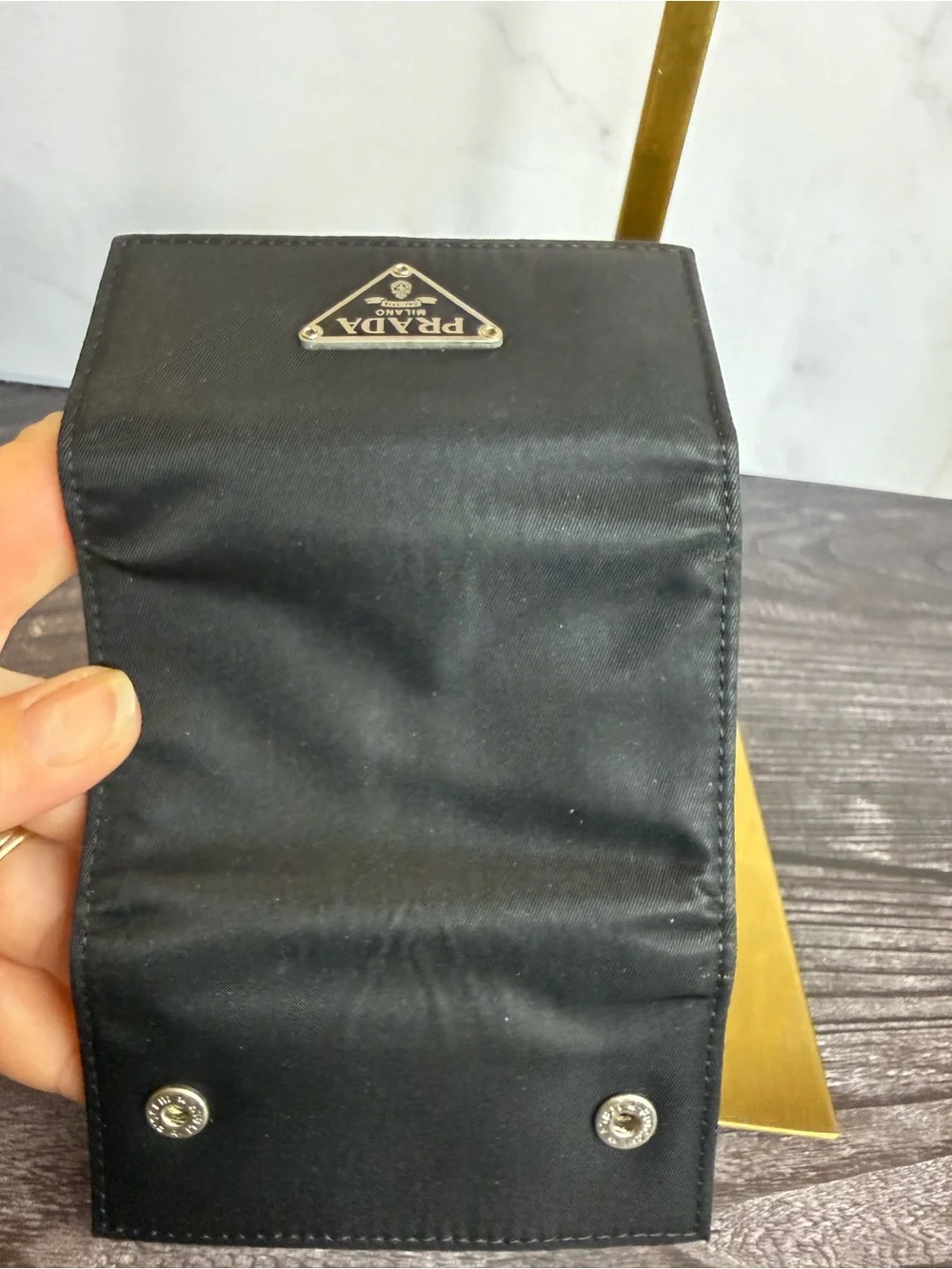 🖤 Prada Tessuto Nylon 6 Key Holder Black Vintage *Authenticated*